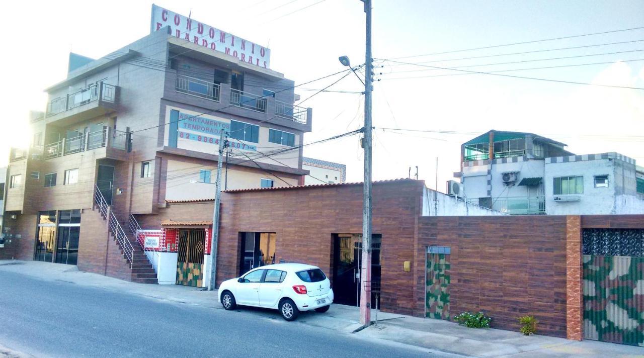 פנדו Condominio Eduardo Morais מראה חיצוני תמונה